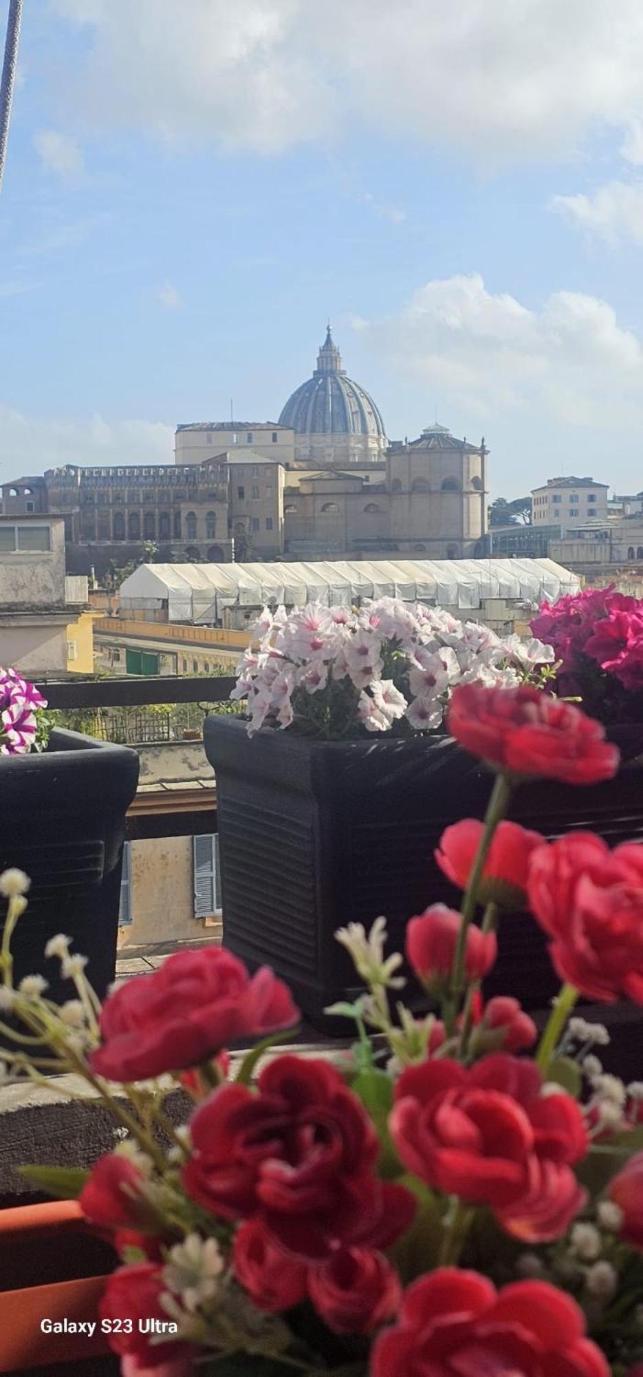 Vatican Roma Caput Mundi Exterior foto